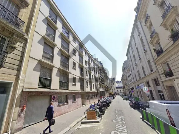 Parking 12 m²