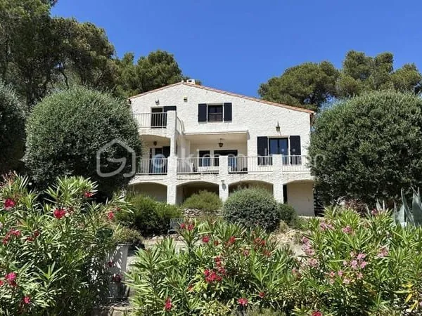 Villa 6 pièces 130 m²