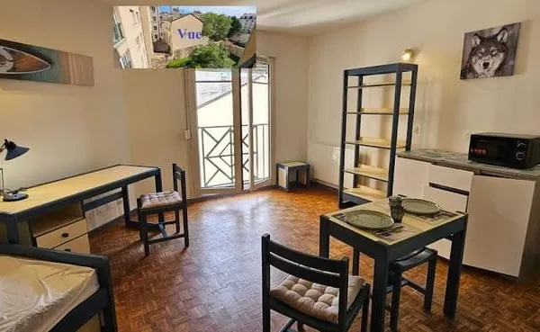Studio 1 pièce 28 m²