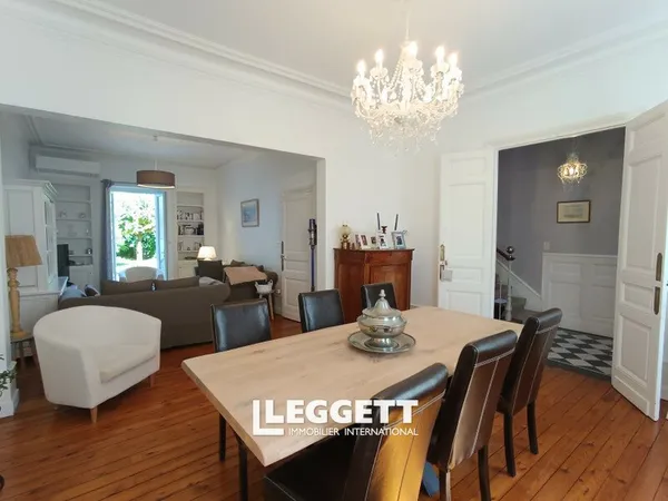 Maison 10 pièce(s), PÉRIGUEUX