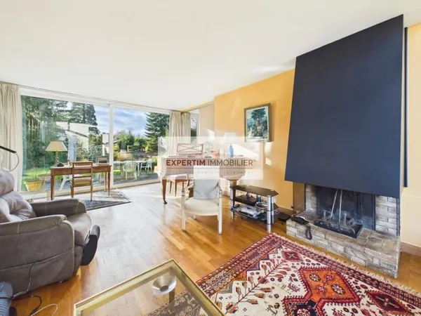 GLATIGNY , 6P, 4 CHAMBRES, UN BUREAU, JARDIN DE 1000m2, EXTENSION POSSIBLE, DOUBLE EXPOSITION