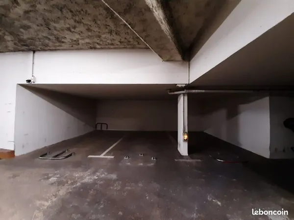 Parking voiture Batignolles