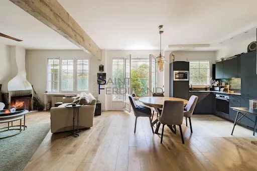 Appartement 4 pièces 82 m²
