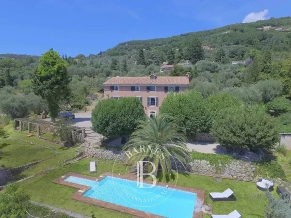 Maison de luxe 9 pièces 290 m²