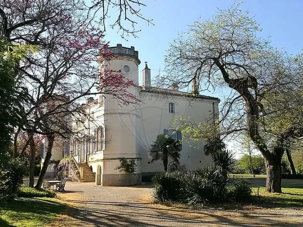 Château 8 chambre(s) à vendre