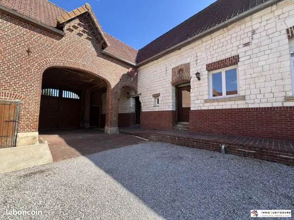 Propriété 10 pièces 257 m²