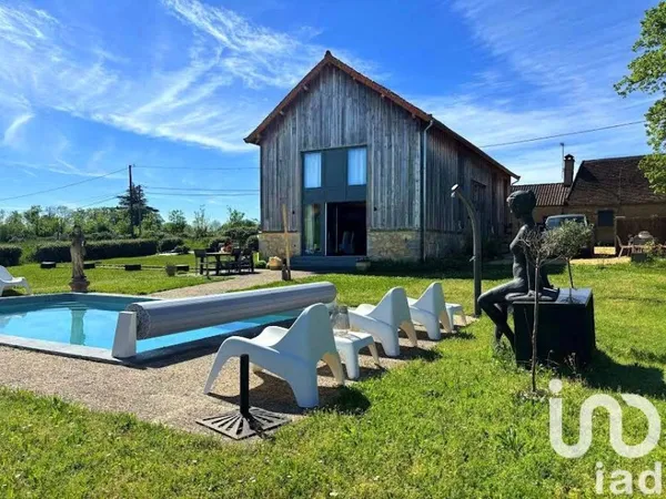 Maison 5 pièces 220 m²
