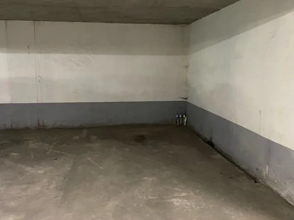 Place de parking à 5min de paris
