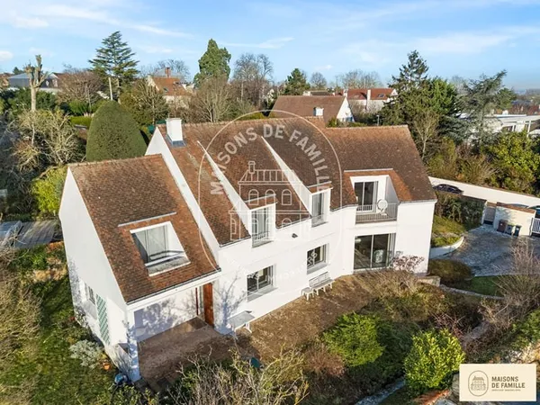 Maison à vendre Bougival - 203m2 - terrain- 930m2