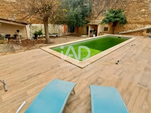Vente Maison de village 10 pièces