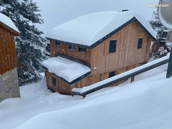 Vends chalet guzet neige