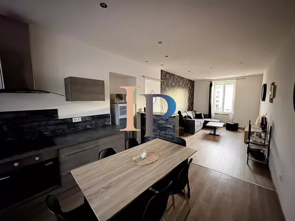 APPARTEMENT PROCHE CENTRE VILLE