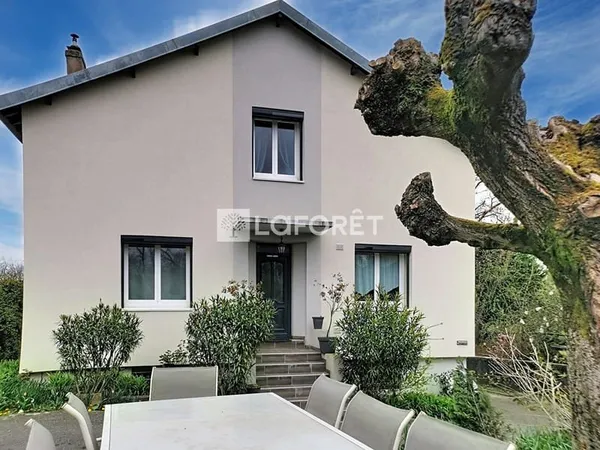 Maison familiale 133 m² ,4 chambres, Jardin arboré, Arnas, proche Villefranche-sur-Saône DPE C