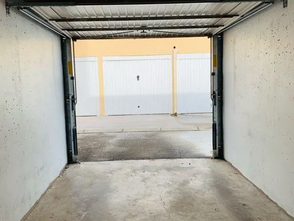Box Fermé 13011
