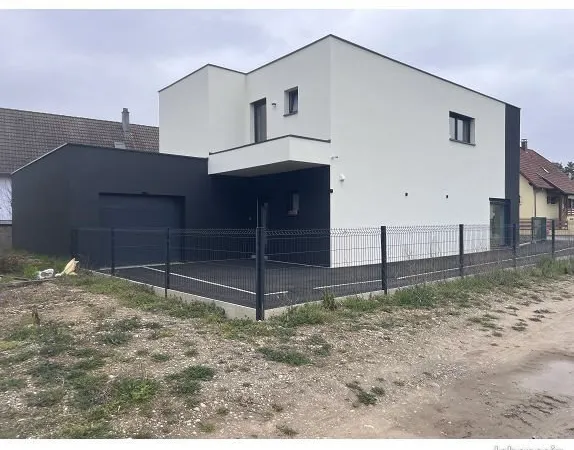 Maison 5 pièces 134 m²
