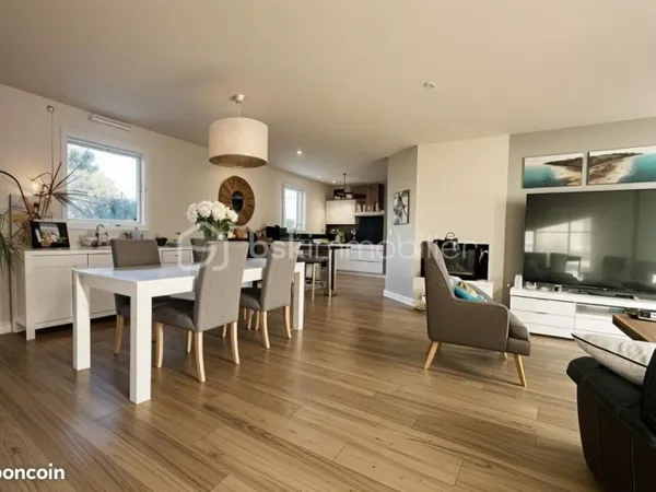 Maison 6 pièces 103 m²