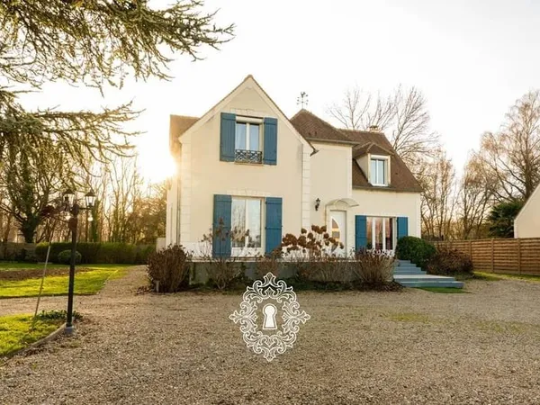 Maison 7 pièces 195 m²