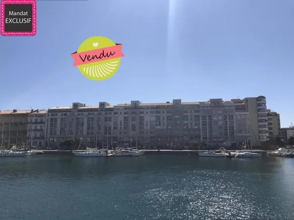 Revente de ce viager occupé pour cet appartement sous les toits avec une belle vue dégagée plein sud