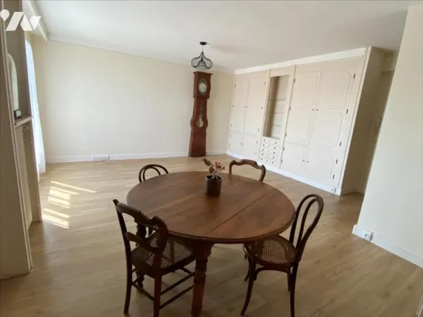 Appartement 4 pièces 74 m²