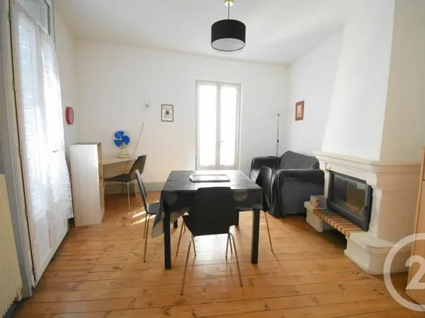 Immeuble de rapport 67 m²