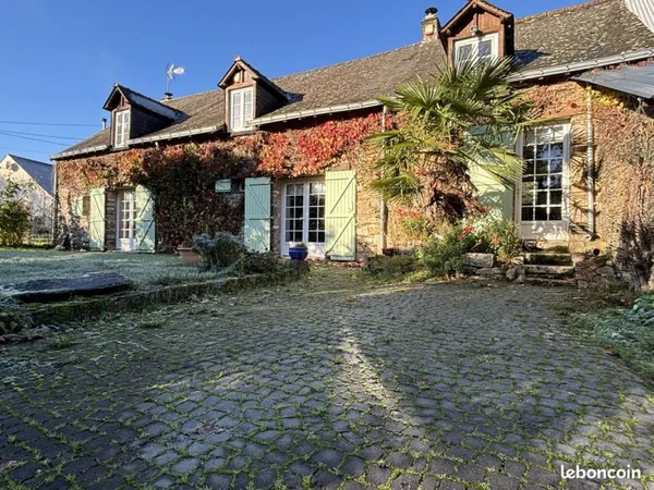 Longère 6 pièces 127 m²