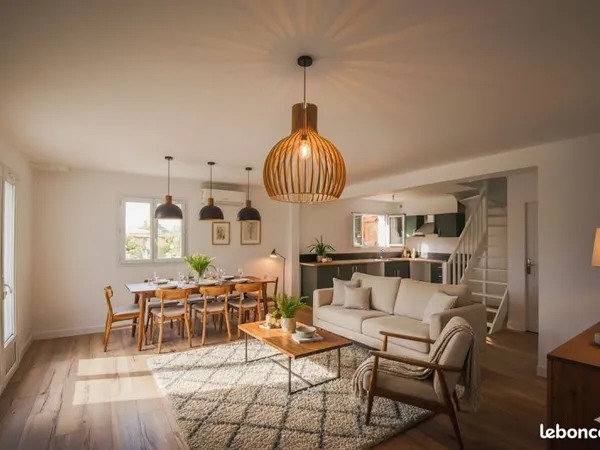 Maison rénovée 94 m² avec jardin, terrasse et garage modulable - Ustaritz