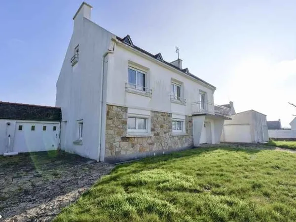 Maison 8 pièces 179 m²