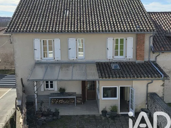 Vente Maison de village 7 pièces