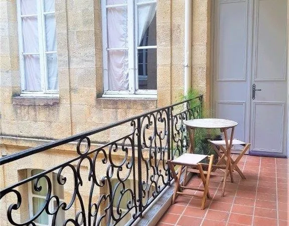 A VENDRE QUARTIER ST PIERRE PROCHE TRAMS B ET C
