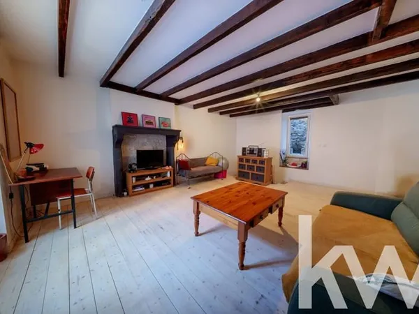 Maison (120 m²) en vente aux MARTRES DE VEYRE