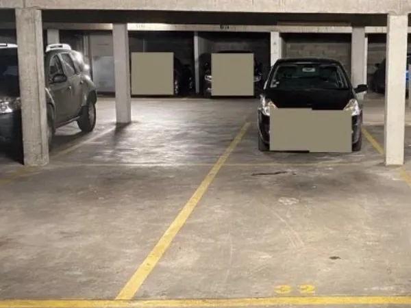 Place parking centre ville Tours (proche de la gare de Tours)