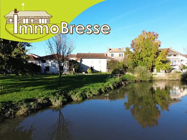 St Julien Sur Reyssouze -A Vendre Maison De Village 257 m²