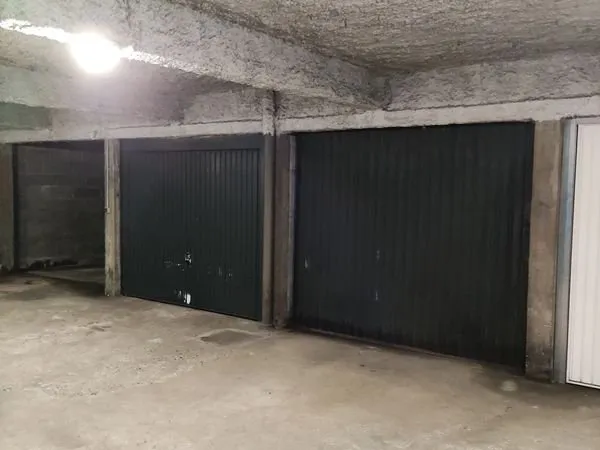 Stationnement Location Saint-Étienne   50€