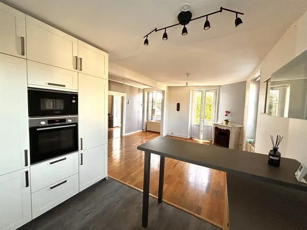 Exclusivite 106 m² à 2 pas du centre ville