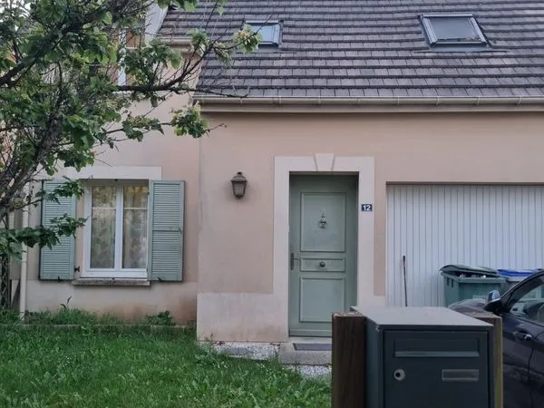 Maison 4 pièces - 80 m2 - Location