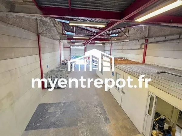 Local d'activité 455 m²