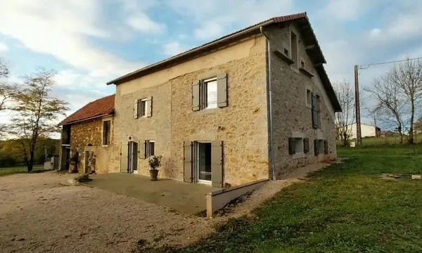 ANCIEN CORPS DE FERME