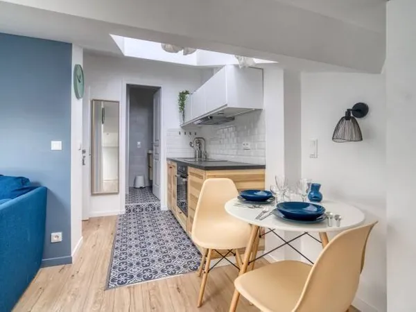 Studio 1 pièce 12 m²