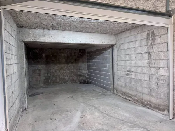 Parking 18 m²