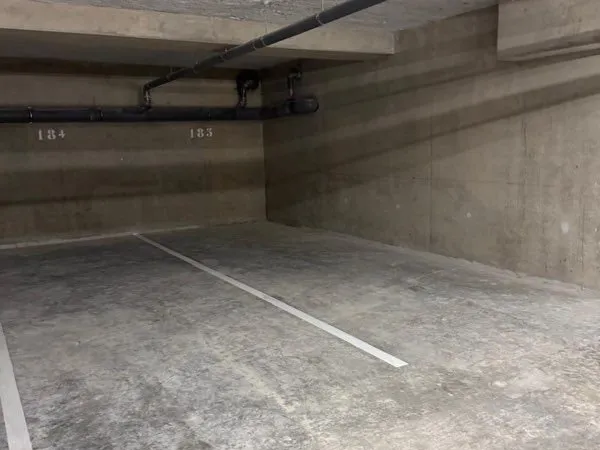 🚗 4 BOXES EXTÉRIEURS À LOUER - Villeurbanne (Secteur La Doua) 🔐