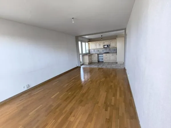 APPARTEMENT 68M2 LUMINEUX AVEC DOUBLE BALCON