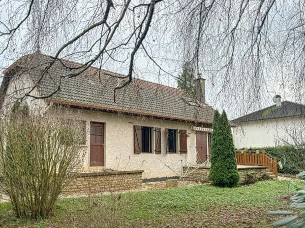 Pavillon à rénover ARC-LES-GRAY