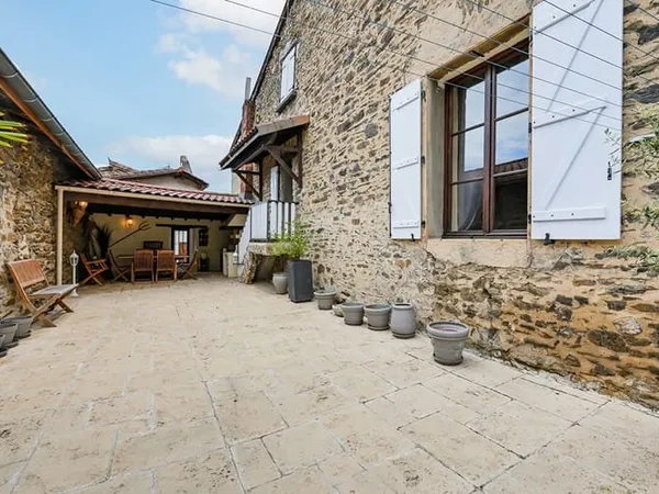 Maison Givors 6 pièce(s) 206 m2