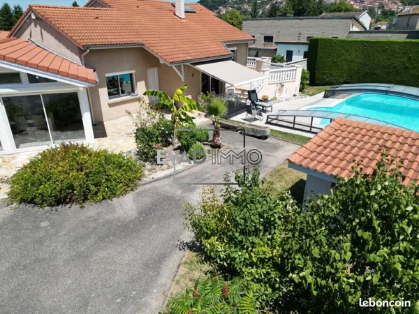 Maison 6 pièces 148 m²
