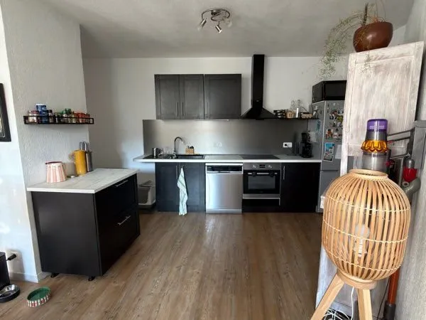 Appartement atypique T2 63m2 - Hyper centre