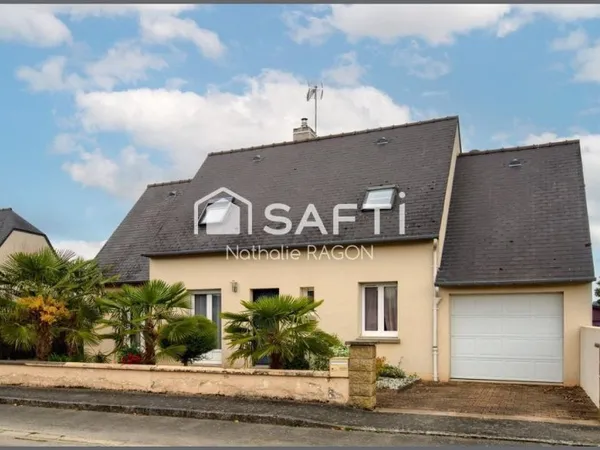 Maison lumineuse, vue dégagée, prête à vivre.