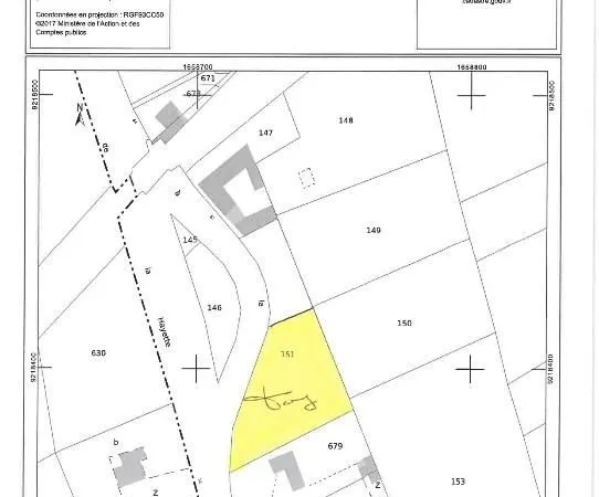 Terrain 1460 m² HALLOY
