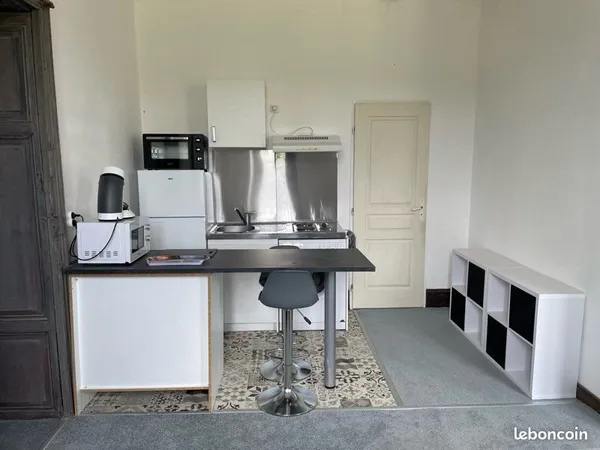 Location T2 45 m2 charges comprises eau électricité