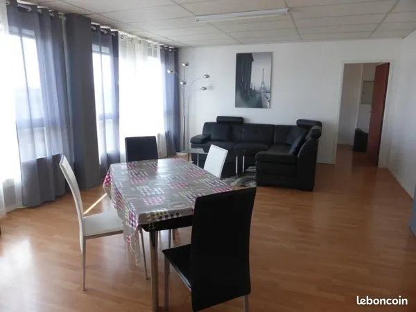 Logement F3 type LOFT dans résidence sécurisée avec ascenseur, Angoulême plateau
