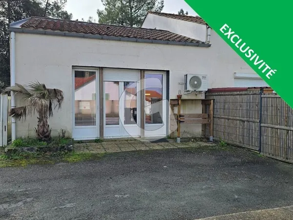 Local commercial 30 m² à vendre à La Tranche Sur Mer